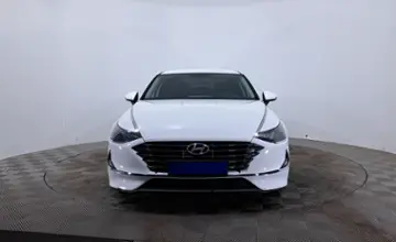 Hyundai Sonata 2023 года за 10 800 000 тг. в Астана фото 2