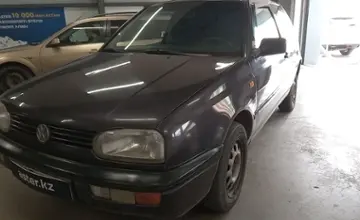 Volkswagen Golf 1993 года за 890 000 тг. в Астана фото 1