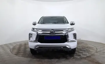 Mitsubishi Pajero Sport 2020 года за 16 800 000 тг. в Астана фото 2
