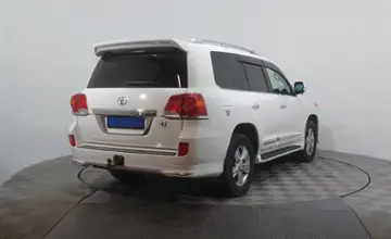 Toyota Land Cruiser 2013 года за 21 500 000 тг. в Астана