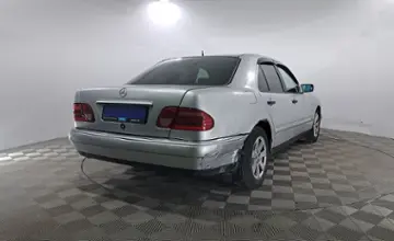 Mercedes-Benz E-Класс 1996 года за 1 600 000 тг. в Павлодар