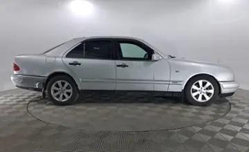 Mercedes-Benz E-Класс 1996 года за 1 600 000 тг. в Павлодар фото 4