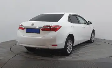 Toyota Corolla 2015 года за 5 990 000 тг. в Астана