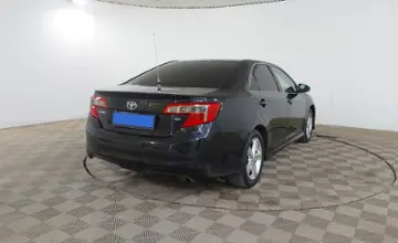 Toyota Camry 2014 года за 9 490 000 тг. в Шымкент