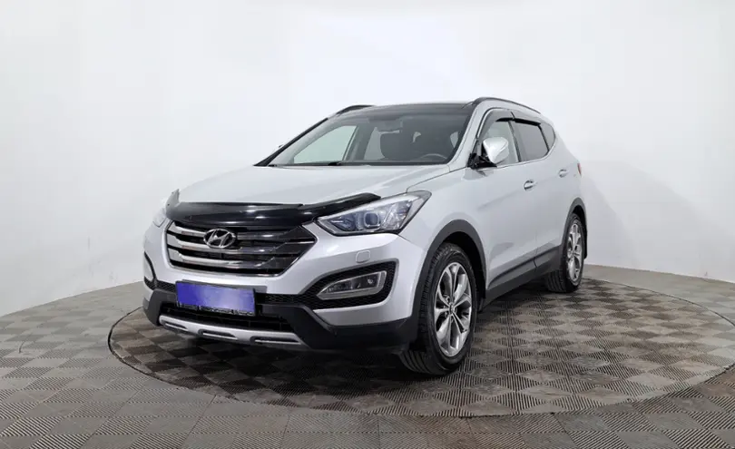 Hyundai Santa Fe 2013 года за 8 890 000 тг. в Астана