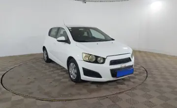 Chevrolet Aveo 2013 года за 3 390 000 тг. в Шымкент фото 3