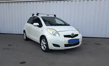 Toyota Yaris 2011 года за 3 610 000 тг. в Алматы фото 3