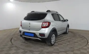 Renault Sandero 2018 года за 3 990 000 тг. в Шымкент