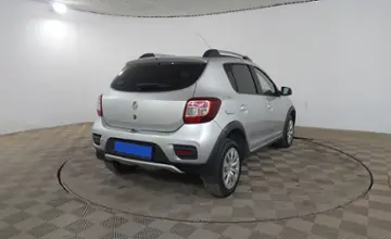 Renault Sandero 2018 года за 3 990 000 тг. в Шымкент