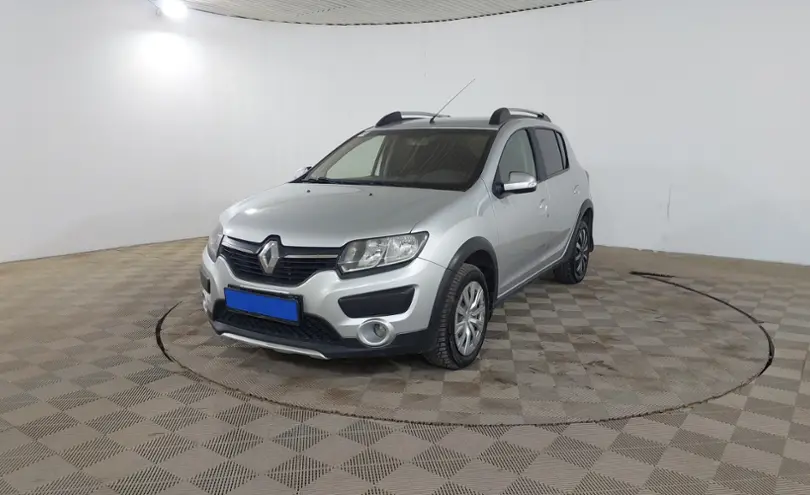 Renault Sandero 2018 года за 3 650 000 тг. в Шымкент