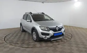 Renault Sandero 2018 года за 3 990 000 тг. в Шымкент фото 3