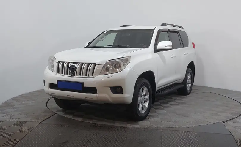 Toyota Land Cruiser Prado 2013 года за 14 790 000 тг. в Астана