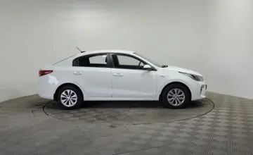 Kia Rio 2018 года за 6 790 000 тг. в Алматы фото 4
