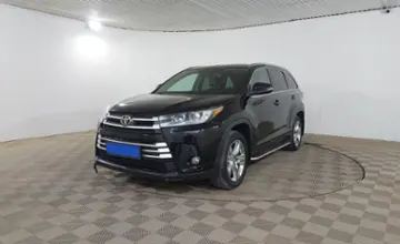 Toyota Highlander 2016 года за 15 990 000 тг. в Шымкент фото 1