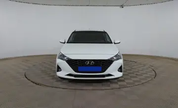 Hyundai Accent 2021 года за 8 290 000 тг. в Шымкент фото 2