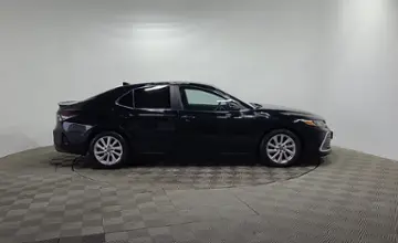 Toyota Camry 2021 года за 11 490 000 тг. в Алматы фото 4