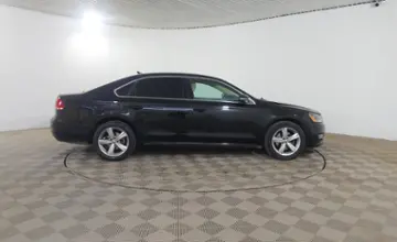 Volkswagen Passat 2015 года за 6 190 000 тг. в Шымкент фото 4