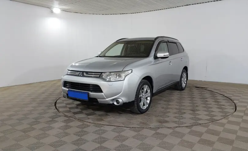 Mitsubishi Outlander 2013 года за 7 590 000 тг. в Шымкент