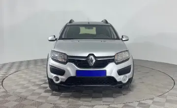 Renault Sandero 2015 года за 3 350 000 тг. в Караганда фото 2