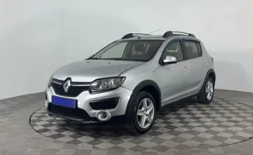 Renault Sandero 2015 года за 3 350 000 тг. в Караганда фото 1