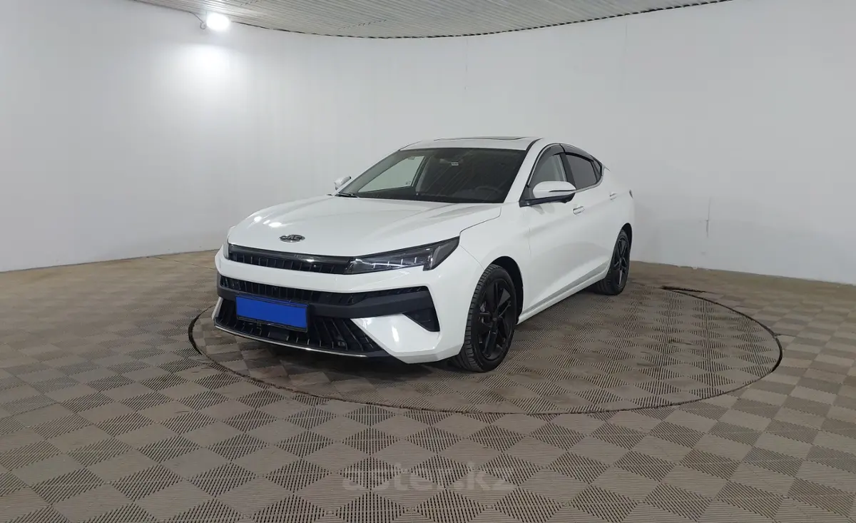2024 JAC J7