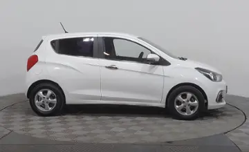 Chevrolet Spark 2019 года за 3 790 000 тг. в Астана фото 4