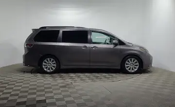 Toyota Sienna 2014 года за 14 000 000 тг. в Алматы фото 4