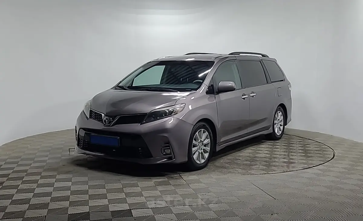 2014 Toyota Sienna