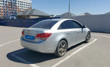 Chevrolet Cruze 2012 года за 2 790 000 тг. в Костанай фото 3