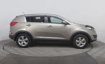 Kia Sportage 2015 года за 6 790 000 тг. в Астана фото 4