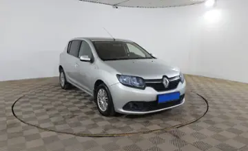 Renault Sandero 2015 года за 3 390 000 тг. в Шымкент фото 3