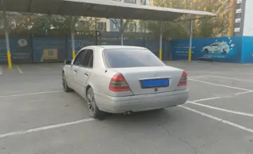 Mercedes-Benz C-Класс 1996 года за 1 000 000 тг. в Алматы фото 4