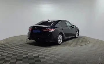 Toyota Camry 2019 года за 16 300 000 тг. в Алматы