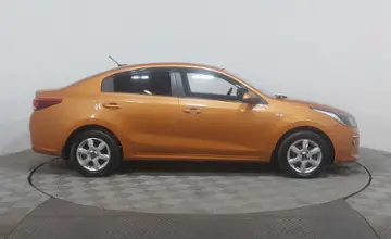Kia Rio 2018 года за 7 850 000 тг. в Астана фото 4