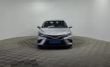 Toyota Camry 2019 года за 12 500 000 тг. в Алматы фото 2