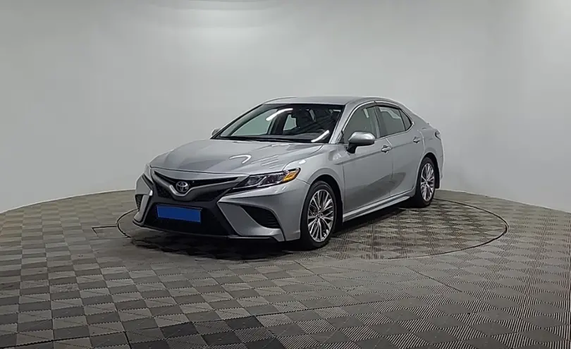 Toyota Camry 2019 года за 12 500 000 тг. в Алматы