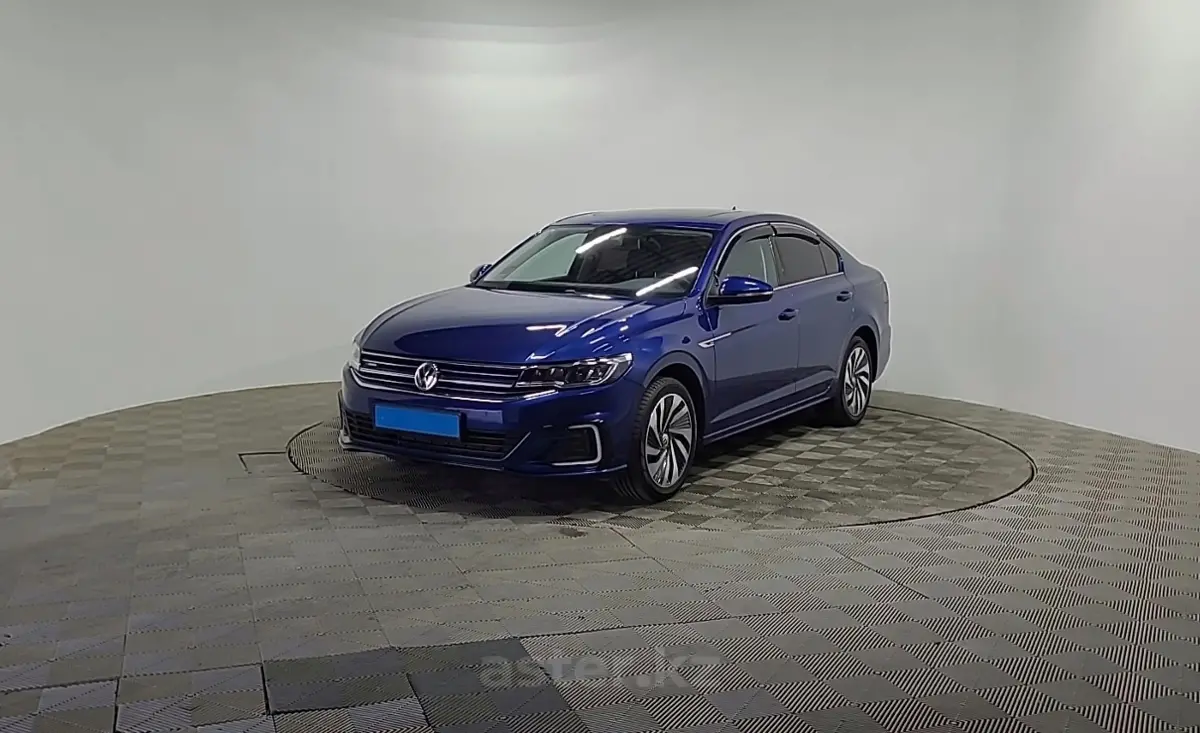 2019 Volkswagen E-BORA