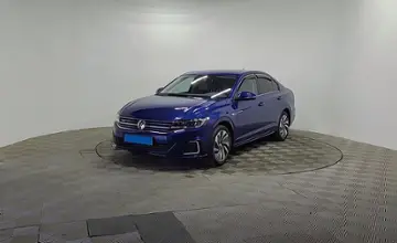 Volkswagen E-BORA 2019 года за 6 990 000 тг. в Алматы фото 1