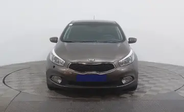 Kia Ceed 2014 года за 5 900 000 тг. в Астана фото 2