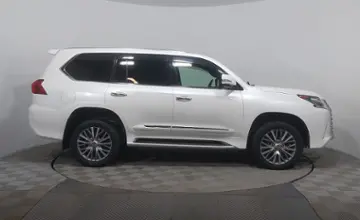 Lexus LX 2017 года за 41 700 000 тг. в Астана фото 4