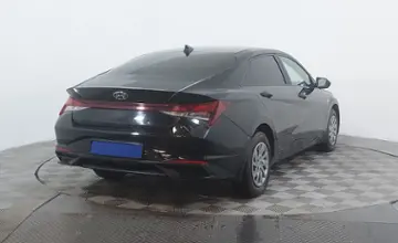 Hyundai Elantra 2021 года за 8 300 000 тг. в Астана