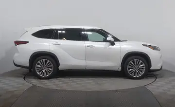 Toyota Highlander 2024 года за 34 000 000 тг. в Астана фото 4