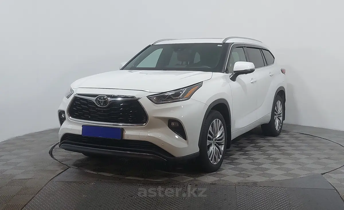 2024 Toyota Highlander