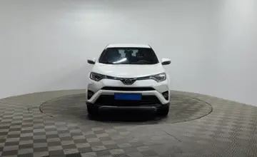 Toyota RAV4 2018 года за 12 490 000 тг. в Алматы фото 2