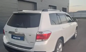 Toyota Highlander 2012 года за 13 300 000 тг. в Петропавловск