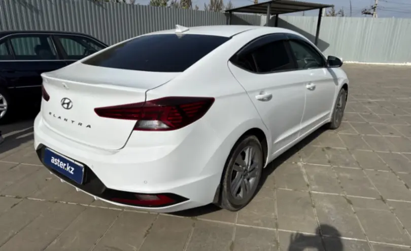 Hyundai Elantra 2020 года за 8 000 000 тг. в Уральск фото 5