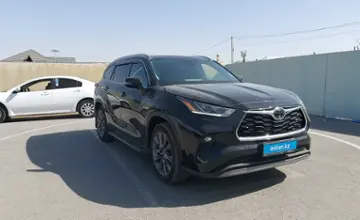 Toyota Highlander 2022 года за 25 000 000 тг. в Шымкент фото 2