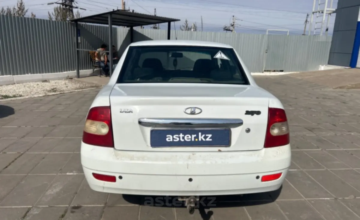 Lada (VAZ) Priora 2013