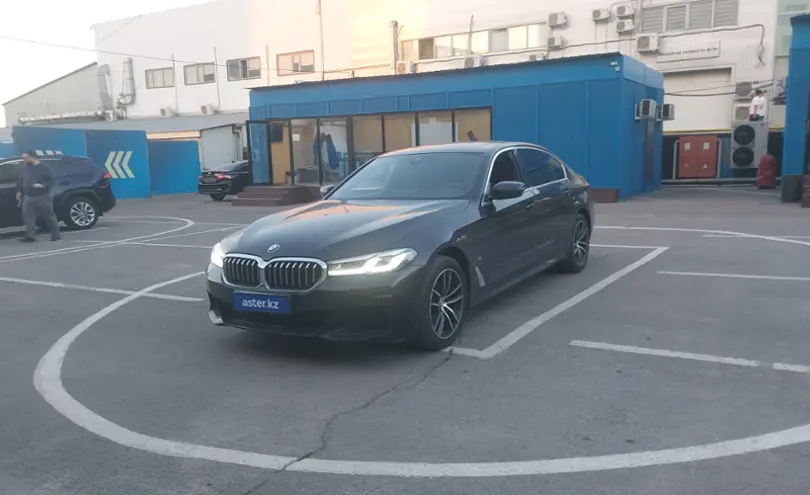 BMW 5 серии 2023 года за 23 000 000 тг. в Алматы