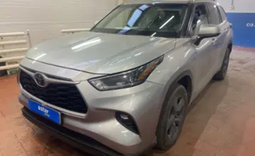 Toyota Highlander 2021 года за 22 000 000 тг. в Астана фото 1